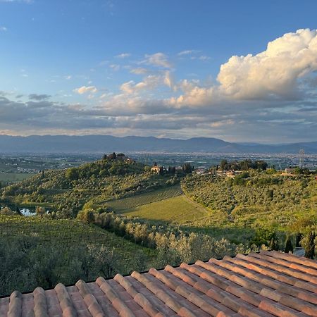Agriturismo Sotto la Rocca Carmignano Esterno foto