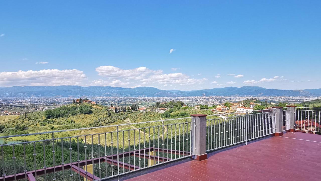 Agriturismo Sotto la Rocca Carmignano Esterno foto